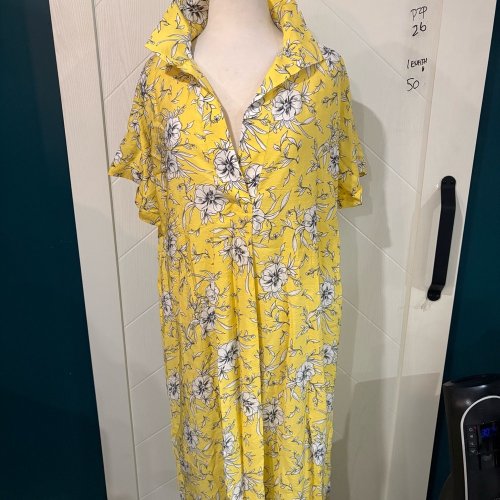 Torrid Yellow Floral Pullover Midi Dress/cottagecore/wedding/summer/vacation M/L
